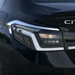 Tail Lamp Garnish